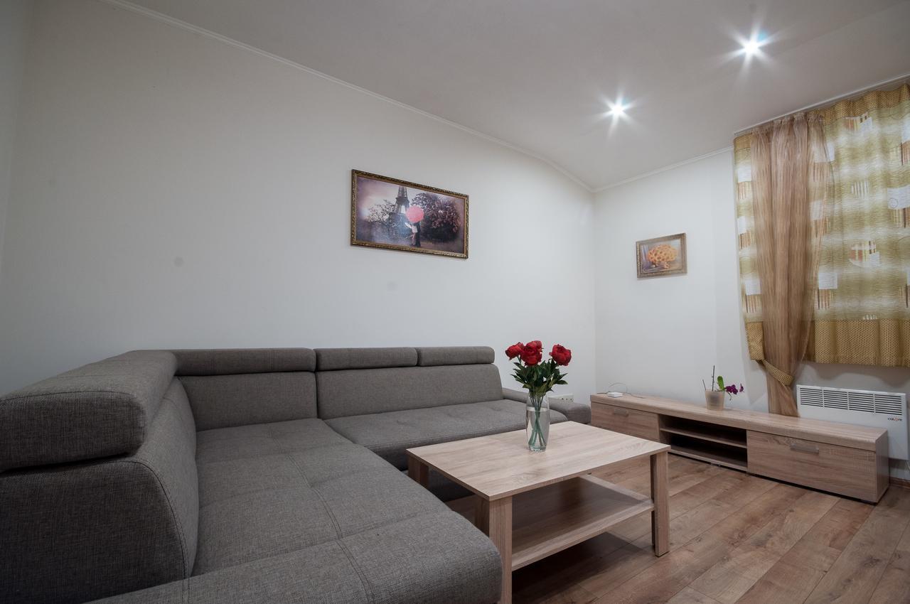 Wonderful Flat On Center Apartment *